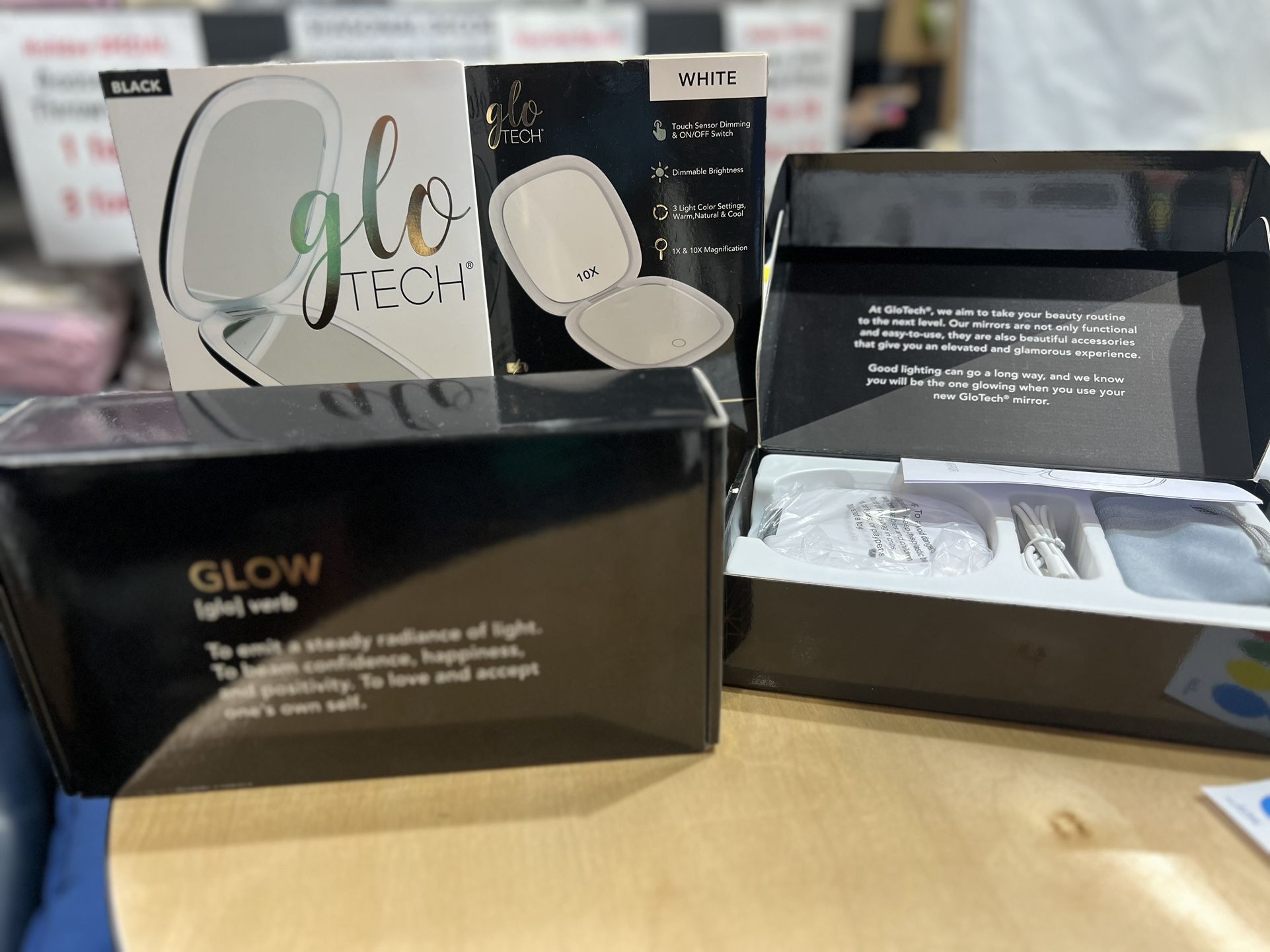 Glo Tech LED Compact Mirror 1x & 10x Magnification Black Or White for