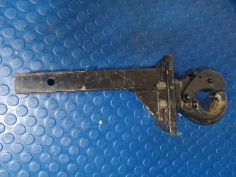Trailer Hitch Recover Mount
