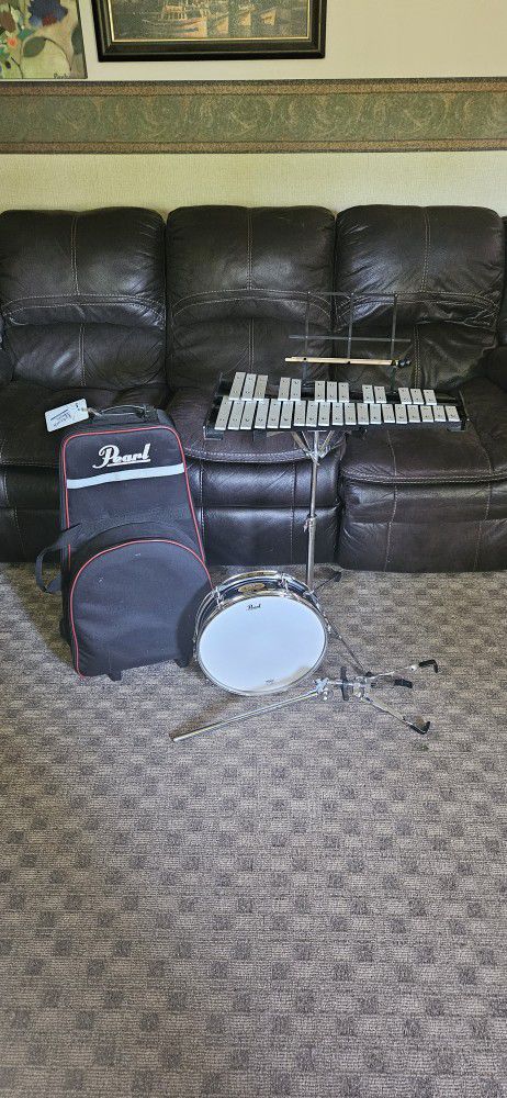 Pearl Snare Drum & Bell Kit