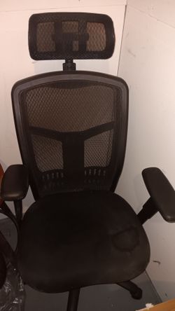 Computer chair