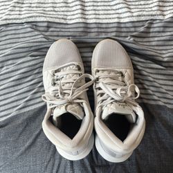 Gray Lebron Basketball Shoes Size 10.5