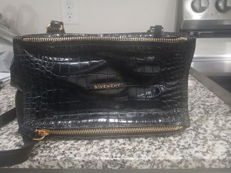 BRAND NEW GIVENCHY BAG.
