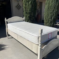 Twin Solid Wood Bed W/ Mattress & Boxspring! 