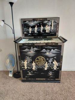 Liquor cabinet in Black