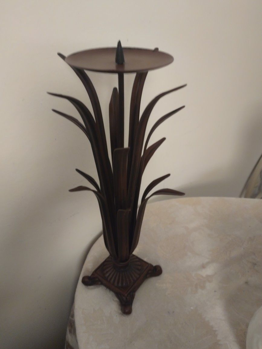 VICTORIAN GOTHIC CANDLE HOLDER RED BROWN & BLACK