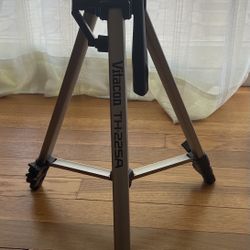 Vitacom Tripod With Canon Camera Bag