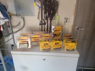 Dewalt Batteries 9ah-6ah-5ah-6ah