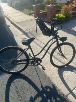 Women’s beach cruiser