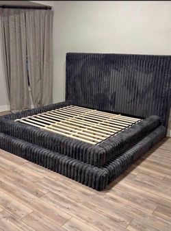 New king size bed with promo mattress and free delivery