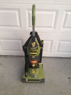 Dirt Devil vision turbo Vacuum