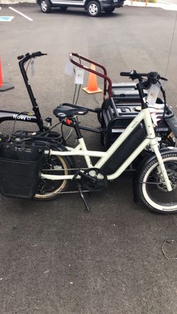 Specialized haul electric  bike