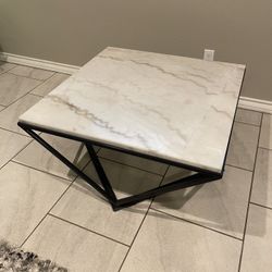 Coffee Table And End Table 
