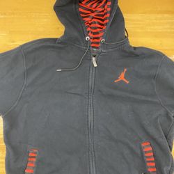 Jordan jacket black and red XXL