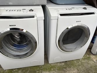 Bosch Nexxt Front Loader Washer Dryer Gas Set 
