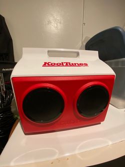 Igloo Kool Tunes cooler