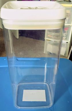 Tall See Through Container 