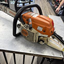 Stihl MS261 Gas Powered Chainsaw with 20” Bar