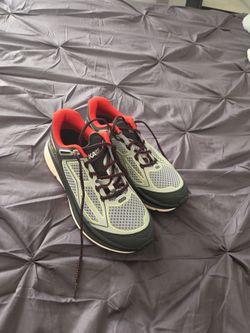 Hoka size 8.5