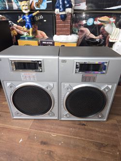 Nap 5" Bass Reflex Speaker System SP4570AC01 $10