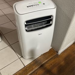 Midea Portable Ac 250$