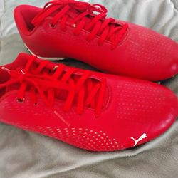 Youth Size 6 Puma Ferrari