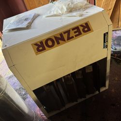 Reznor - Industrial Heater Fan - UDAP100 - V3 Series Model UDAP Wall Mount  gas-fired unit Heater 105,000 BTU