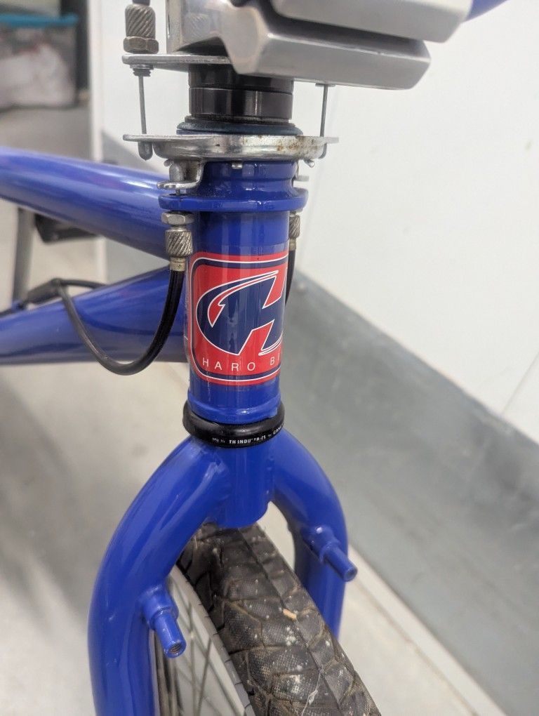 BMX VINTAGE HARO BIKE