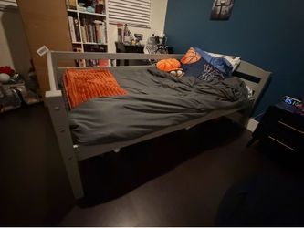 Twin Solid Wood Bed Frame (gray) in Excellent condition- Wayfair
