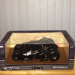 2004 Mattel Hot Wheels Batmobile 