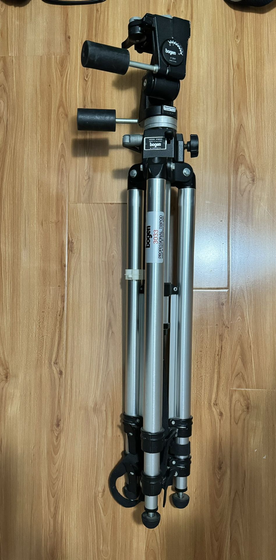  Oven 3033 tripod with 3047 head