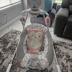 Baby Swing-in Perfect Condition 