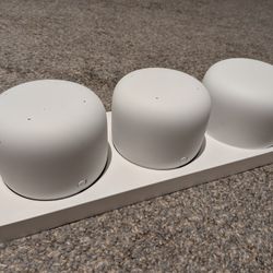 Google Nest Wifi Router And 2 Points 