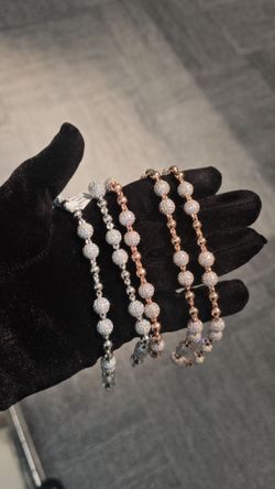 VVS💎 BEADS BRACELETS SOLID ROSE AND SILVER