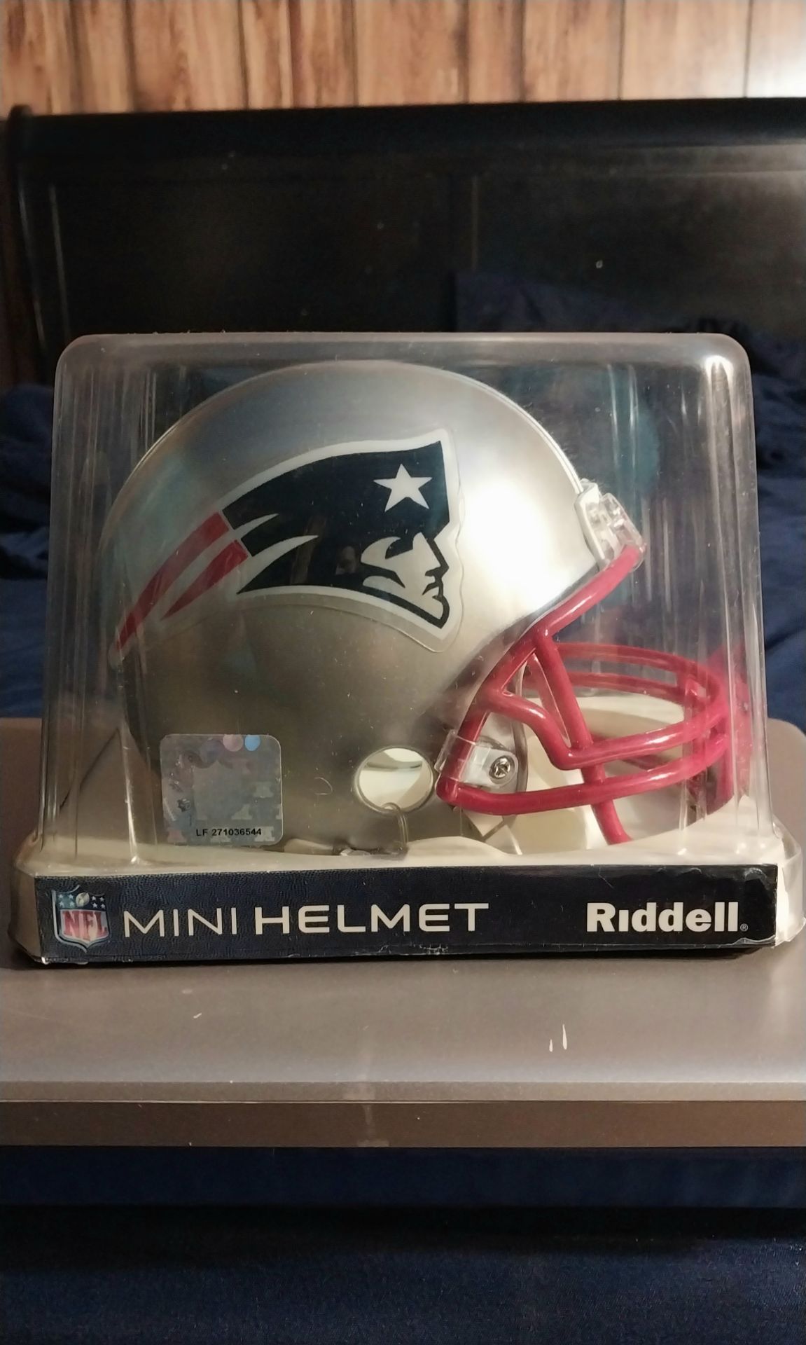 Riddell 2012 New England Patriots Mini NFL Helmet 55022