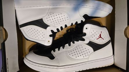 Jordan Access. Men's Size 11. Brand new
