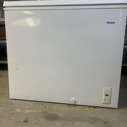 Haier 7.1 cu ft Capacity Freezer, White