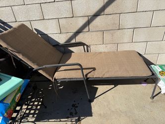 Metal Chaise Lounger