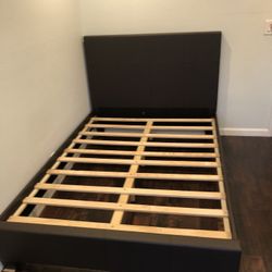 Nueva Platform Cama $150