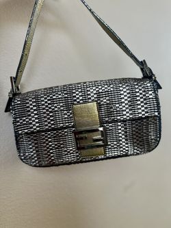 Fendi Baguette 
