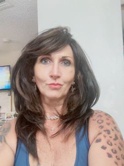 Medium Brown Synthetic Hair Wigs For Women Use