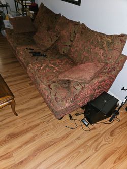 Couch 100" x 43"