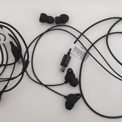 2 Wired Earbuds