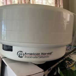 Dehydrator
