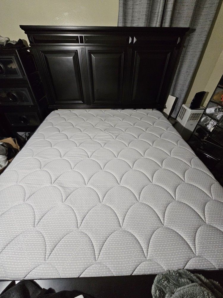 King Size Bed Frame With Drawer On Both Side