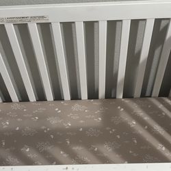 Foldable Mini Crib