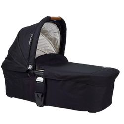 Nuna baby bassinet 