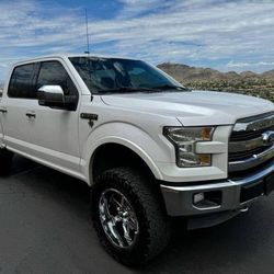 🎃🎃2015 FORD F-150 LARIAT👺5.0L V-8🎃4X4👻LIFTED CUSTOM WHEELS - $24,000 (🎃👻FRIENDLY NO PRESSURE DEALERSHIP- FAST AND EASY PURCHASE!)