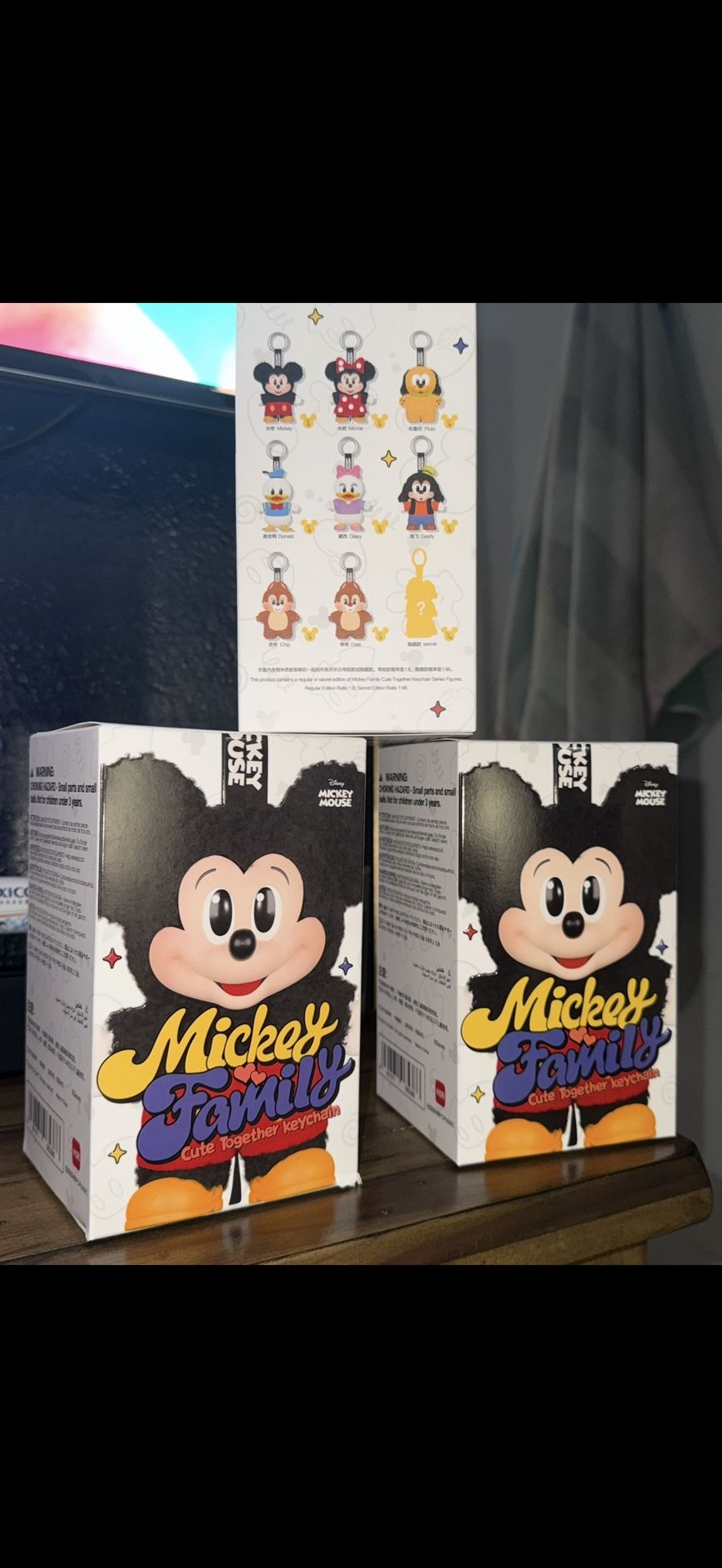 Mickey Family Cute Together Keychain!
