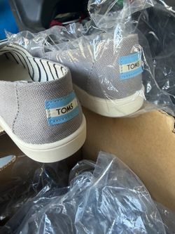 Shoe