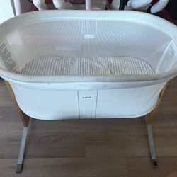 Baby Bassinet By Baby Bojorn 